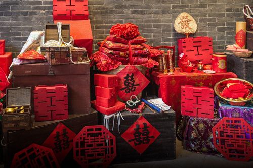 Những cô dâu trẻ phát ngán của hồi môn