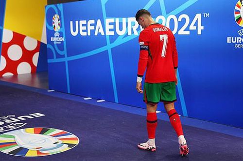 Ronaldo lần đầu lên tiếng sau khi rời EURO 2024, tuyên bố một điều về Bồ Đào Nha