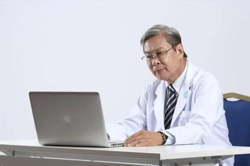 Giáo sư Đặng Vạn Phước làm 'Hiệu trưởng danh dự' Trường ĐH Khoa học Sức khỏe