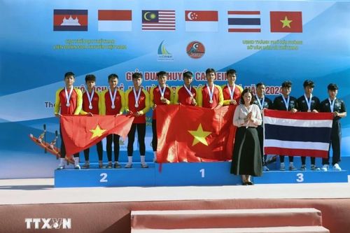 Việt Nam vô địch Giải đua thuyền rowing, canoeing Đông Nam Á