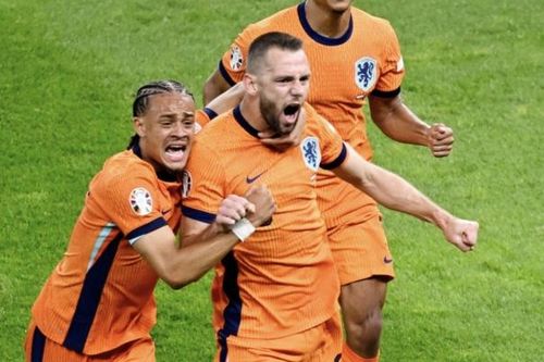 Ngược dòng thắng Thổ Nhĩ Kỳ, Hà Lan hẹn Anh ở bán kết Euro 2024