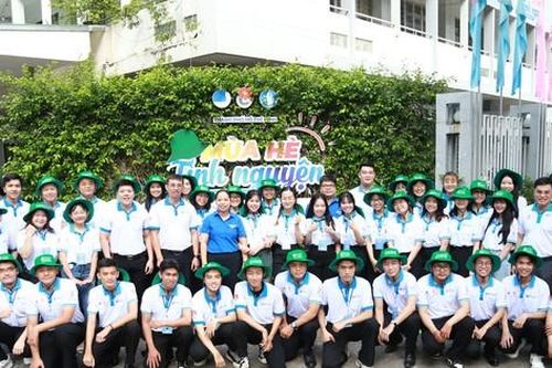 TPHCM ra quân đội hình Trí thức khoa học trẻ tình nguyện năm 2024