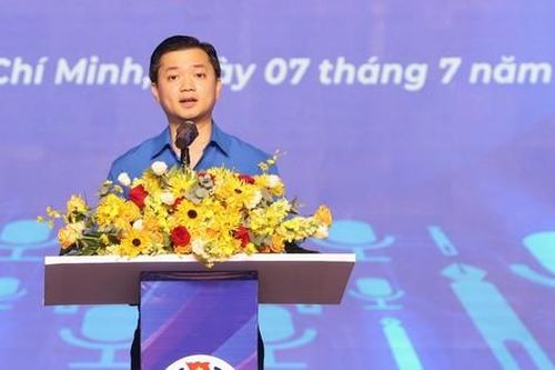 Mỗi báo cáo viên phải là một chiến sĩ chắc về nghiệp vụ, giỏi về kỹ năng, am hiểu thanh niên