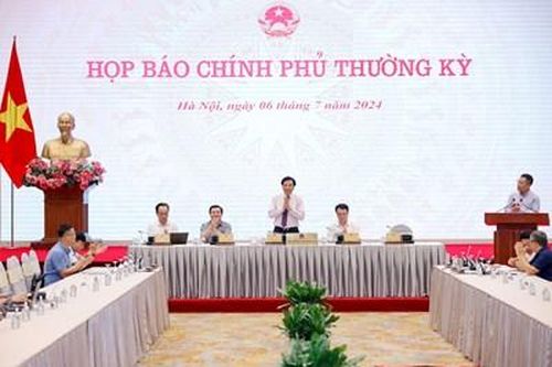 Tăng trưởng GDP 6 tháng đầu năm 2024 đạt 6,42%, cao hơn nhiều cùng kỳ năm 2023