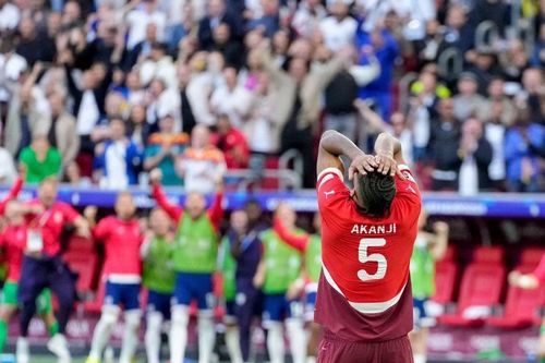 EURO 2024: Nỗi buồn của Manuel Akanji sau khi Thụy Sĩ dừng bước