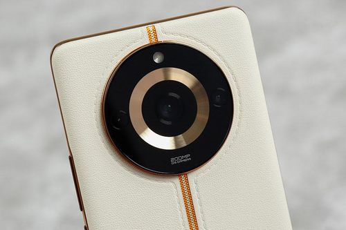Bảng giá điện thoại Realme tháng 7/2024: Giảm giá mạnh