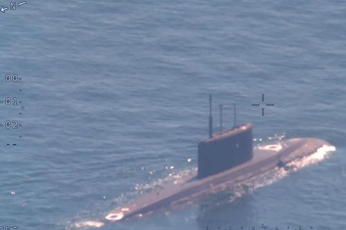 Máy bay săn ngầm của NATO chụp cận cảnh tàu ngầm Nga ở vùng biển Baltic