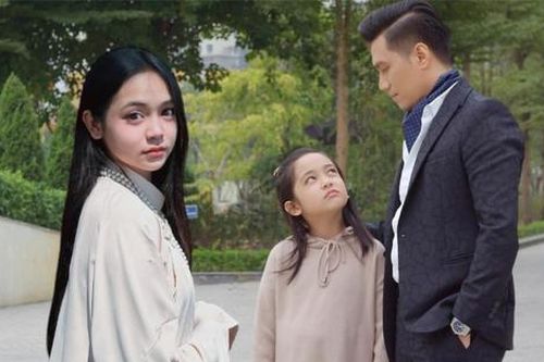 'Con gái' Việt Anh gây chú ý với vẻ ngoài xinh xắn ở độ tuổi 13, được kỳ vọng là Hoa hậu