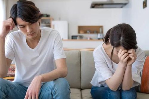Chưa mua được nhà, nhiều người trẻ không dám yêu