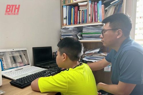 Tăng 'sức đề kháng' cho trẻ trên môi trường mạng