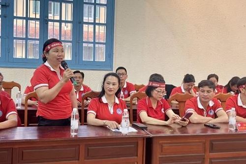 Tọa đàm, giao lưu với người hiến máu tiêu biểu tỉnh Lâm Đồng