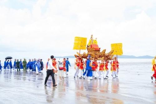 Quảng Ninh: Lễ hội đình Trà Cổ - Đặc sắc văn hóa truyền thống Việt nơi địa đầu Tổ quốc