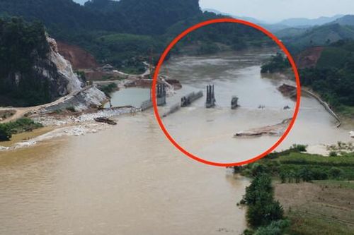 Nguyên nhân khiến vỡ đập thủy điện Tân Lĩnh làm trôi tàu cuốc ở Lục Yên, Yên Bái
