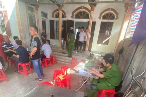 Người chồng có bệnh án tâm thần đâm vợ tử vong