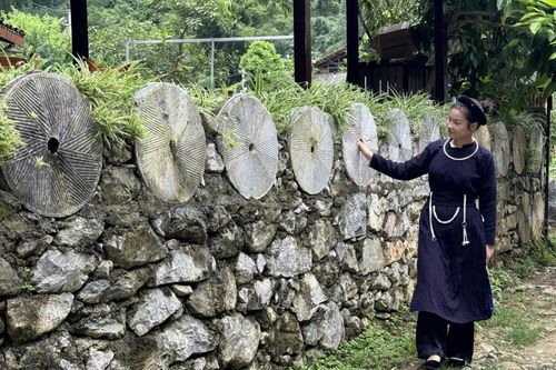 Làng đá cổ Khuổi Ky - nét đẹp hồn quê
