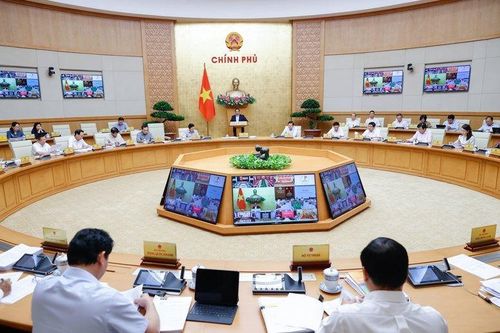 Phấn đấu tăng trưởng GDP quý III từ 6,5-7%, giữ đà, giữ nhịp phát triển trong năm 2025