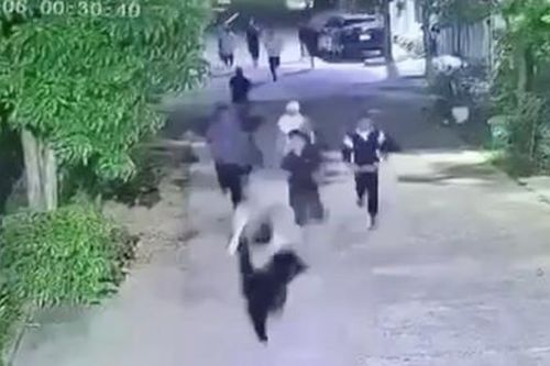 Hỗn chiến giữa hai nhóm thanh niên, một người tử vong
