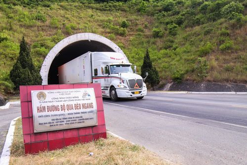 Cận cảnh hầm đường bộ nối Hà Tĩnh - Quảng Bình sắp được mở thêm làn