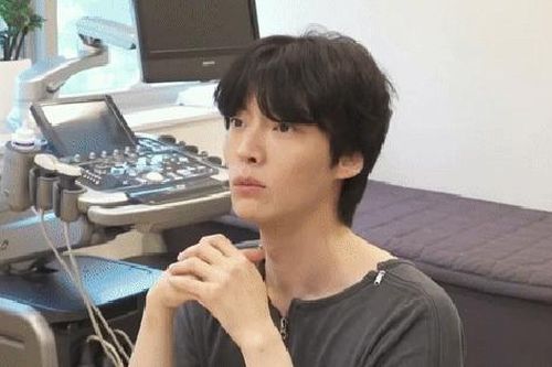 Ahn Jae Hyun sững sờ nhận kết quả kiểm tra sức khỏe sau 5 năm ly hôn Goo Hye Sun: 'Chắc tôi không sống lâu được'