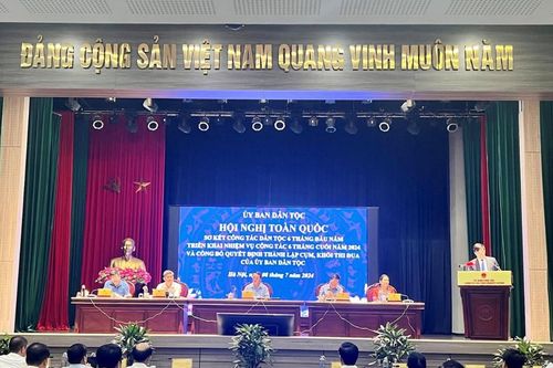 Các hộ nghèo, cận nghèo tiếp cận tốt hơn các chính sách và nguồn lực đầu tư