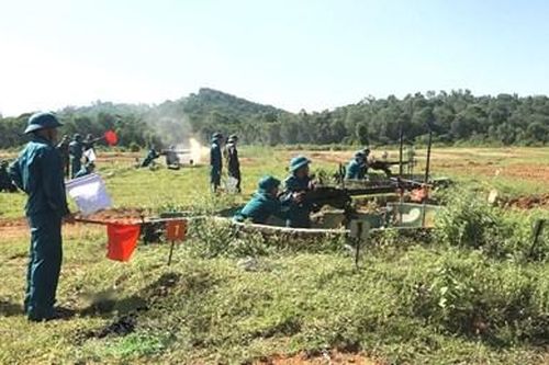 'Sao vuông' huấn luyện canh trời Thủ đô
