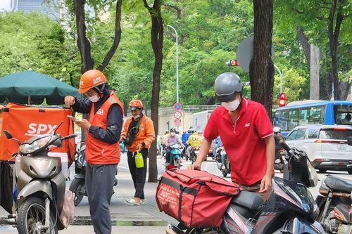 Chợ mạng và văn hóa bán - mua