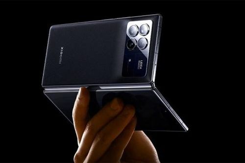 Xiaomi sắp ra mắt smartphone màn hình gập mỏng nhất thế giới