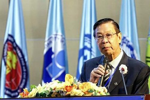 Cơ cấu lãnh đạo, phương thức tuyển sinh của Trường Đại học Khoa học Sức khỏe TPHCM ra sao?