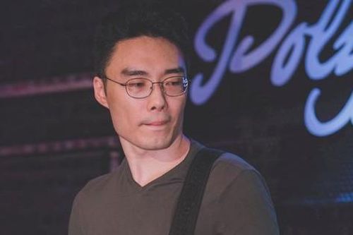 Showbiz 8/7: Tang lễ nghệ sĩ Minh Mon