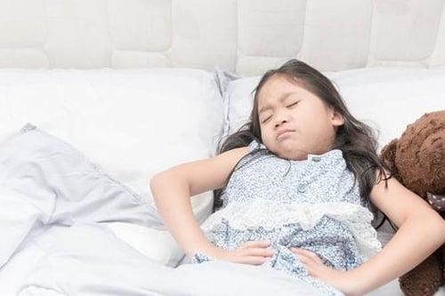 Phát hiện sớm dấu hiệu bất thường khi 'chị nguyệt' ghé thăm con nhỏ