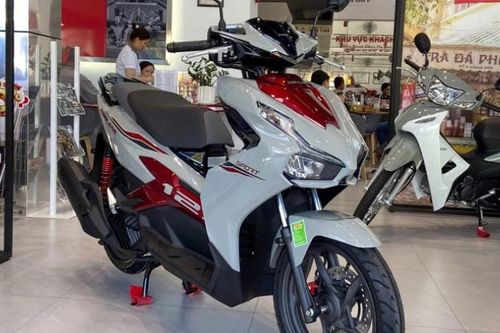 Giá xe Honda Air Blade đầu tháng 7/2024 rẻ như 'bèo', dân tình ồ ạt đặt mua vì giảm giá