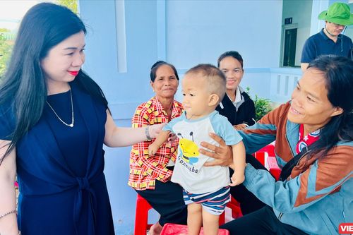 Y tế cơ sở ở Quảng Trị thay đổi diện mạo, người dân được chăm sóc sức khỏe tốt hơn