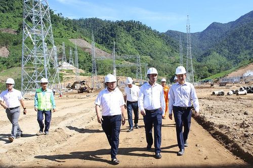 Sớm đóng điện dự án phục vụ nhập khẩu điện gió từ Lào vào tháng 8