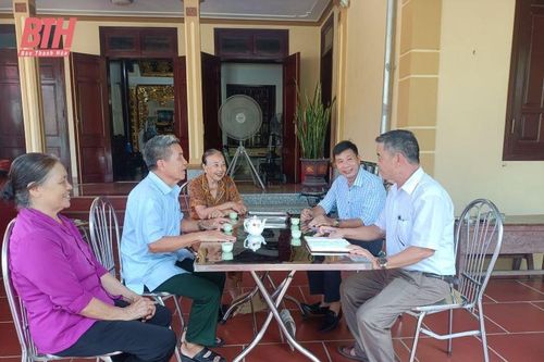 'Niềm vui của người dân là hạnh phúc của chính mình'