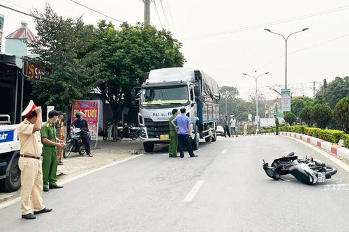 4 vụ tai nạn giao thông