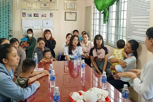 Mỗi cặp vợ chồng nên sinh đủ 2 con