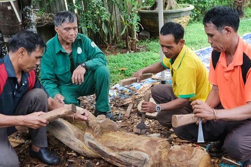 Nghệ nhân ưu tú trao truyền di sản văn hóa