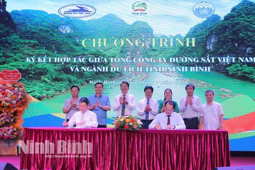 Ký kết hợp tác giữa Tổng Công ty Đường sắt Việt Nam và ngành Du lịch Ninh Bình