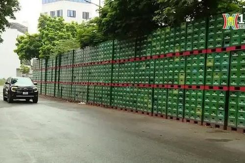 Đường giao thông thành nơi để hàng hóa