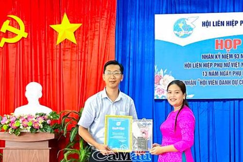Ðóng góp tích cực của hội viên danh dự