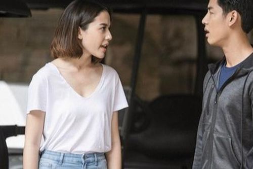 Đến nhà con gái chơi thăm cháu ngoại, lời khen của con rể khiến bố vợ hụt hẫng bỏ về