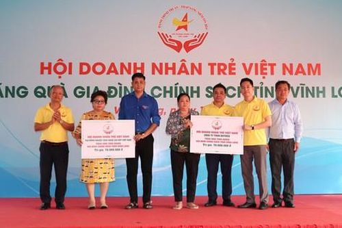 Buymed đồng hành cùng trung ương hội doanh nghiệp trẻ Việt Nam tri ân người có công