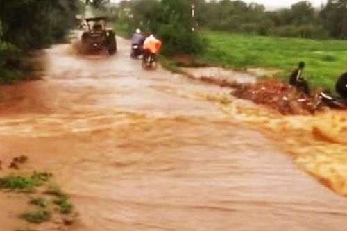 Chủ tịch Hội nông dân xã ở Đắk Lắk bị nước cuốn trôi và tử vong
