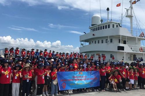 Chương trình 'Tuổi trẻ vì biển, đảo quê hương' TP Đà Lạt