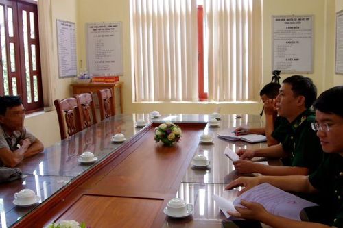 Khởi tố vụ án hình sự 'Tổ chức cho người khác xuất cảnh trái phép'