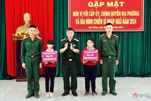 Dấu ấn nghĩa tình từ 'Hũ gạo tình quân dân'