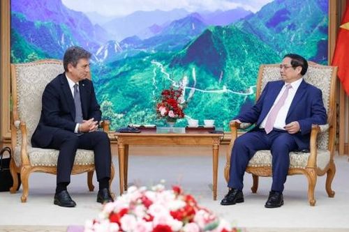 Việt Nam có tiềm năng lớn trở thành trung tâm logistics của khu vực và thế giới