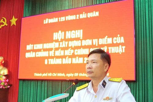 Lữ đoàn 125 xây dựng đơn vị điểm về Công tác Kỹ thuật