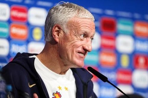 Pháp bị chê nhàm chán, HLV Deschamps thẳng thừng: 'Chán thì xem cái khác'