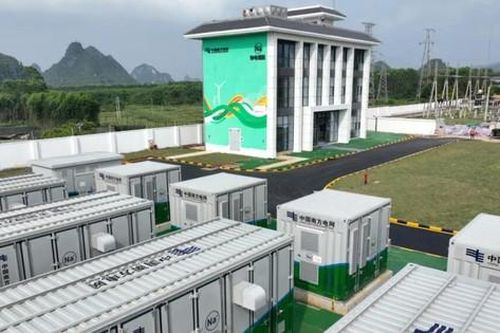 Hệ thống pin natri-ion lớn nhất thế giới đi vào hoạt động tại Trung Quốc